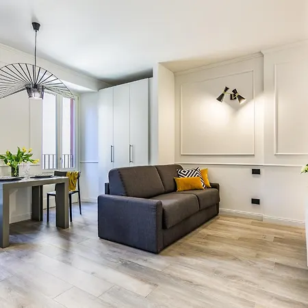 Cavour 34 Downtown Апартаменты Лекко